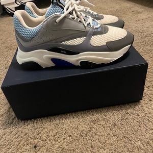 Dior B22 size 10